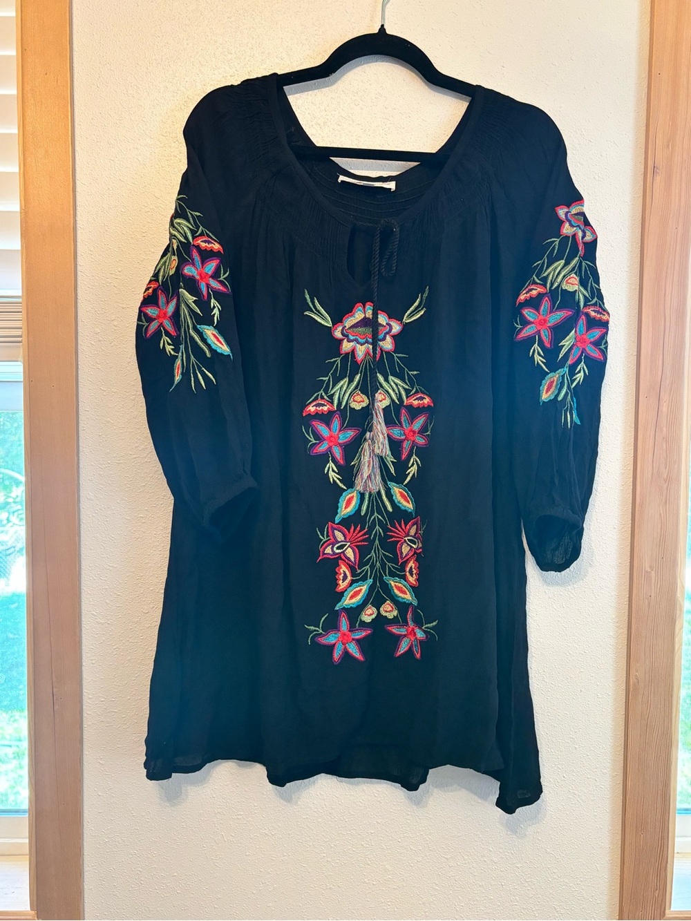 Angel Heart Boho Embroidered Black Peasant Top with Floral Detail 2X 
0066S